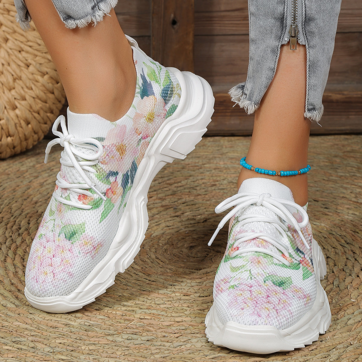 Ademende orthopedische sneakers met vetersluiting en bloemenprint